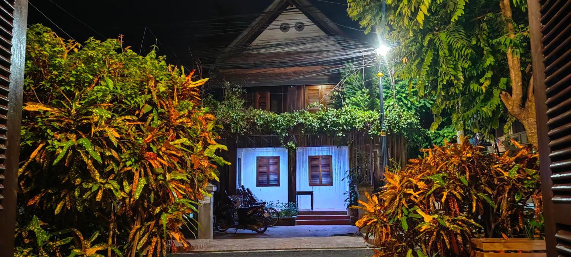 Ancient Luangprabang Hotel Exterior foto
